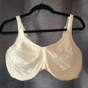 Bali Bra White US 40G New Without Tags